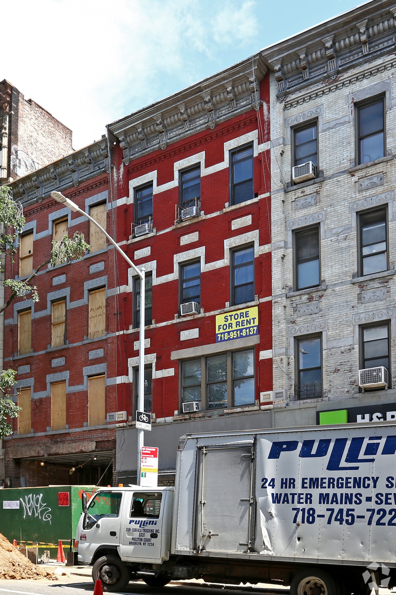 237 S 4th St, Brooklyn, NY for sale Primary Photo- Image 1 of 1