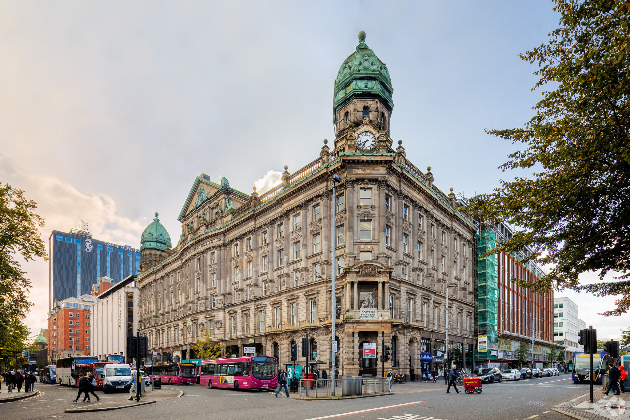 7 Donegall Sq W, Belfast for sale Primary Photo- Image 1 of 1