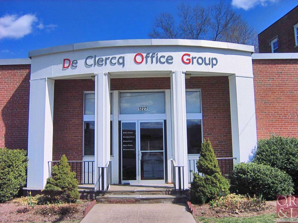 1227 Whitney Ave, Hamden, CT for sale Building Photo- Image 1 of 1