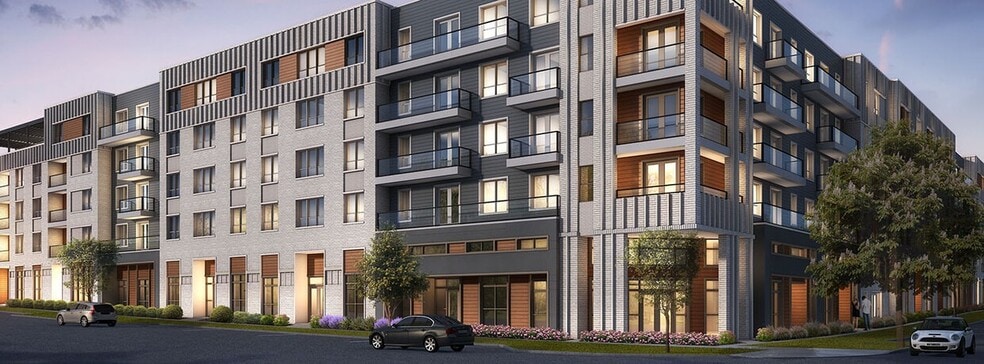 2832 E Martin Luther King Jr Blvd, Austin, TX for lease - Primary Photo - Image 1 of 47