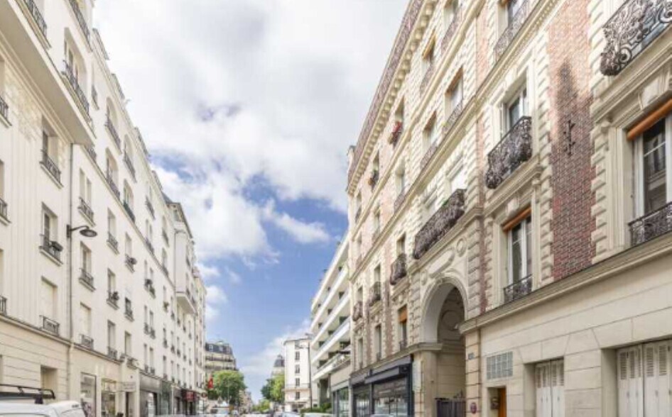 38-38 Rue Pascal, Paris for sale - Building Photo - Image 2 of 8