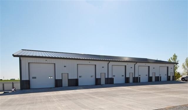 4218 Yvette Dr, Iowa City, IA for sale Primary Photo- Image 1 of 1