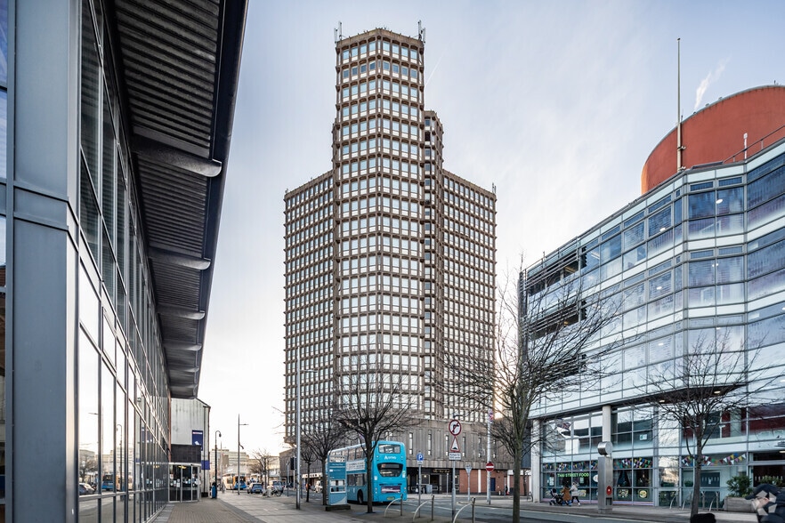 Stanley Rd, Bootle for sale - Primary Photo - Image 1 of 1