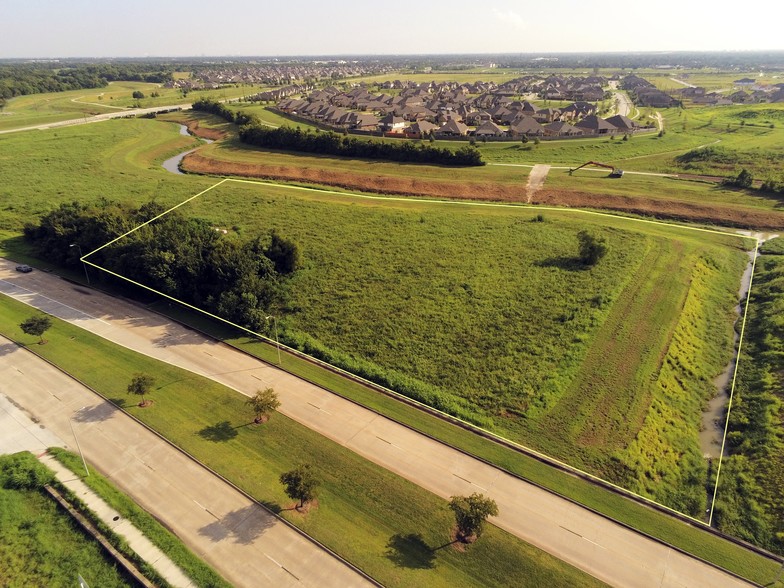 Pearland Parkway and Barry Rose, Pearland, TX for sale - Aerial - Image 2 of 10