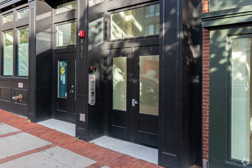 417 N Howard St, Baltimore, MD for lease - Building Photo - Image 2 of 17