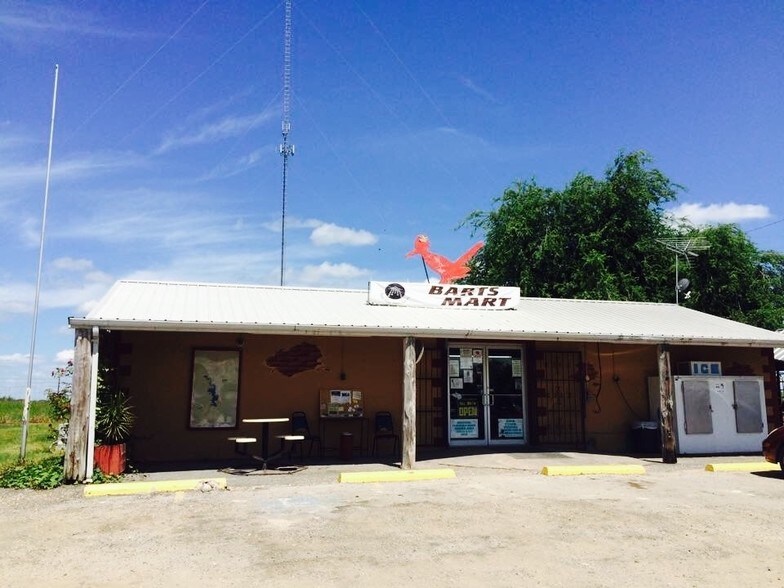922 FM 3024, Mathis, TX for sale - Building Photo - Image 1 of 1