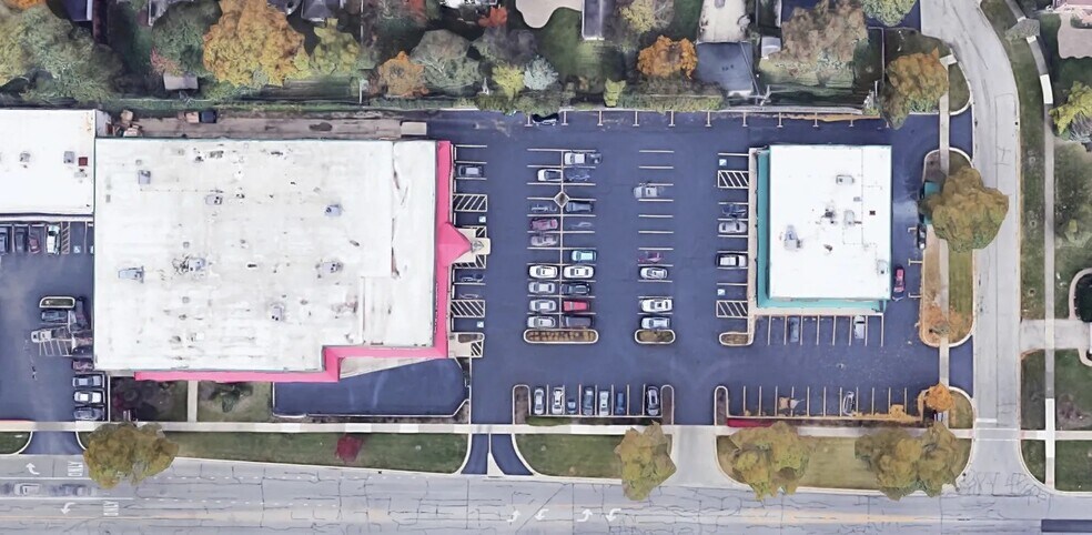 3222 Glenview Rd, Glenview, IL for lease - Building Photo - Image 2 of 4