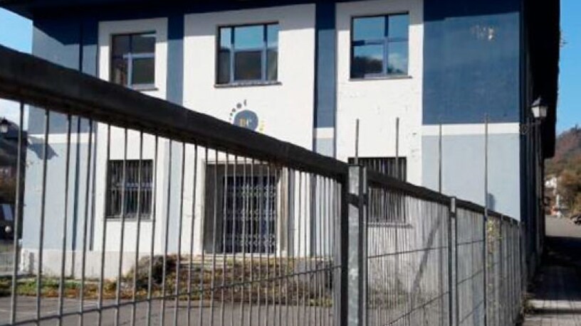 Office in Mieres, Asturias for sale - Building Photo - Image 3 of 4