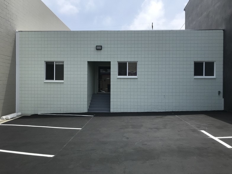 126 Arena St, El Segundo, CA for lease - Building Photo - Image 3 of 8