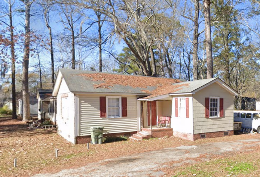 6 Rental Houses for Sale in Sumter SC! portfolio of 6 properties for sale on LoopNet.com - Building Photo - Image 2 of 6