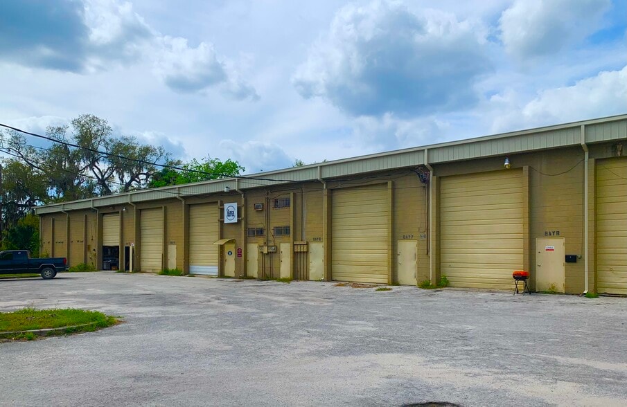 130 SE 10th Ave, Gainesville, FL for sale - Building Photo - Image 2 of 6