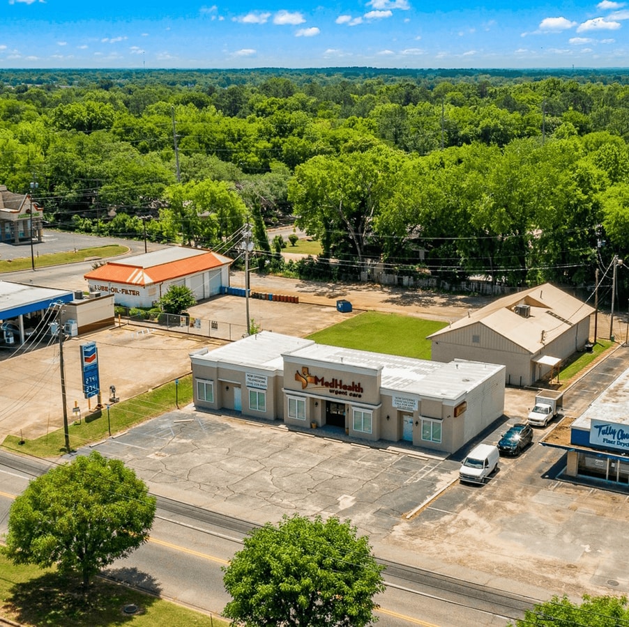 2908 Mcgehee Rd, Montgomery, AL 36111 Former Urgent Care Clinic