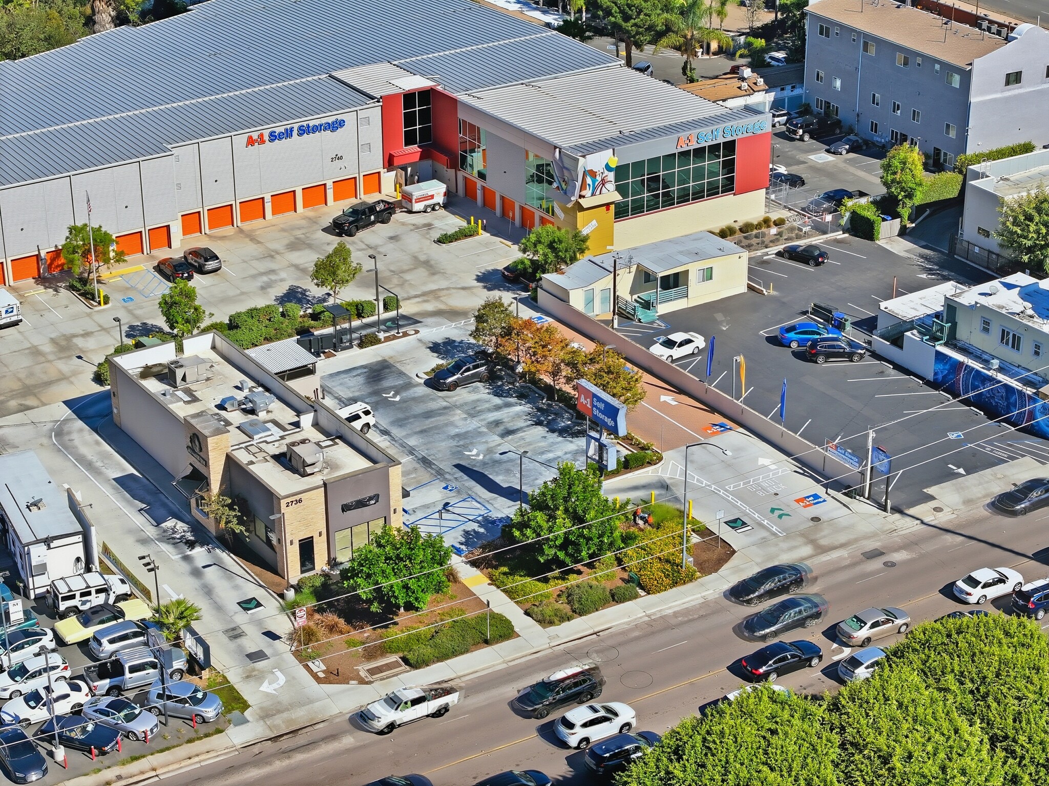 2736 Garnet Ave, San Diego, CA for lease Building Photo- Image 1 of 8