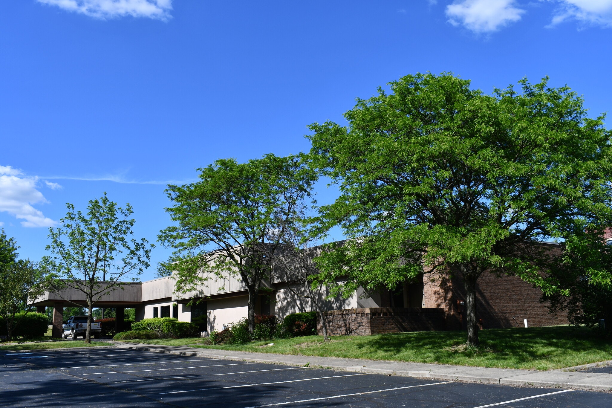 245 Taylor Station Rd, Columbus, OH for sale Building Photo- Image 1 of 1