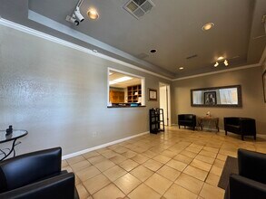 5904 N El Dorado St, Stockton, CA for lease Interior Photo- Image 2 of 6