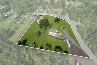 131 Squirrel Hollow Rd, Douglassville, PA - AERIAL  map view