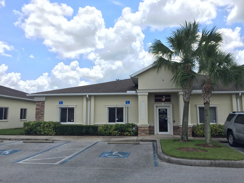 5470-5476 Lithia Pinecrest Rd, Lithia, FL for lease - Building Photo - Image 3 of 18