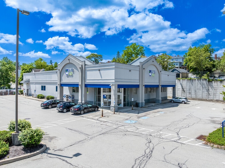 513 Perry Hwy, Pittsburgh, PA for lease - Building Photo - Image 1 of 8