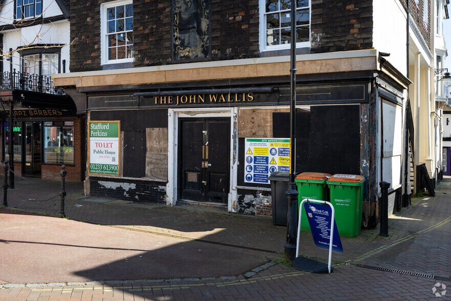 Former John Wallis Pub, Ashford for lease - Building Photo - Image 3 of 3
