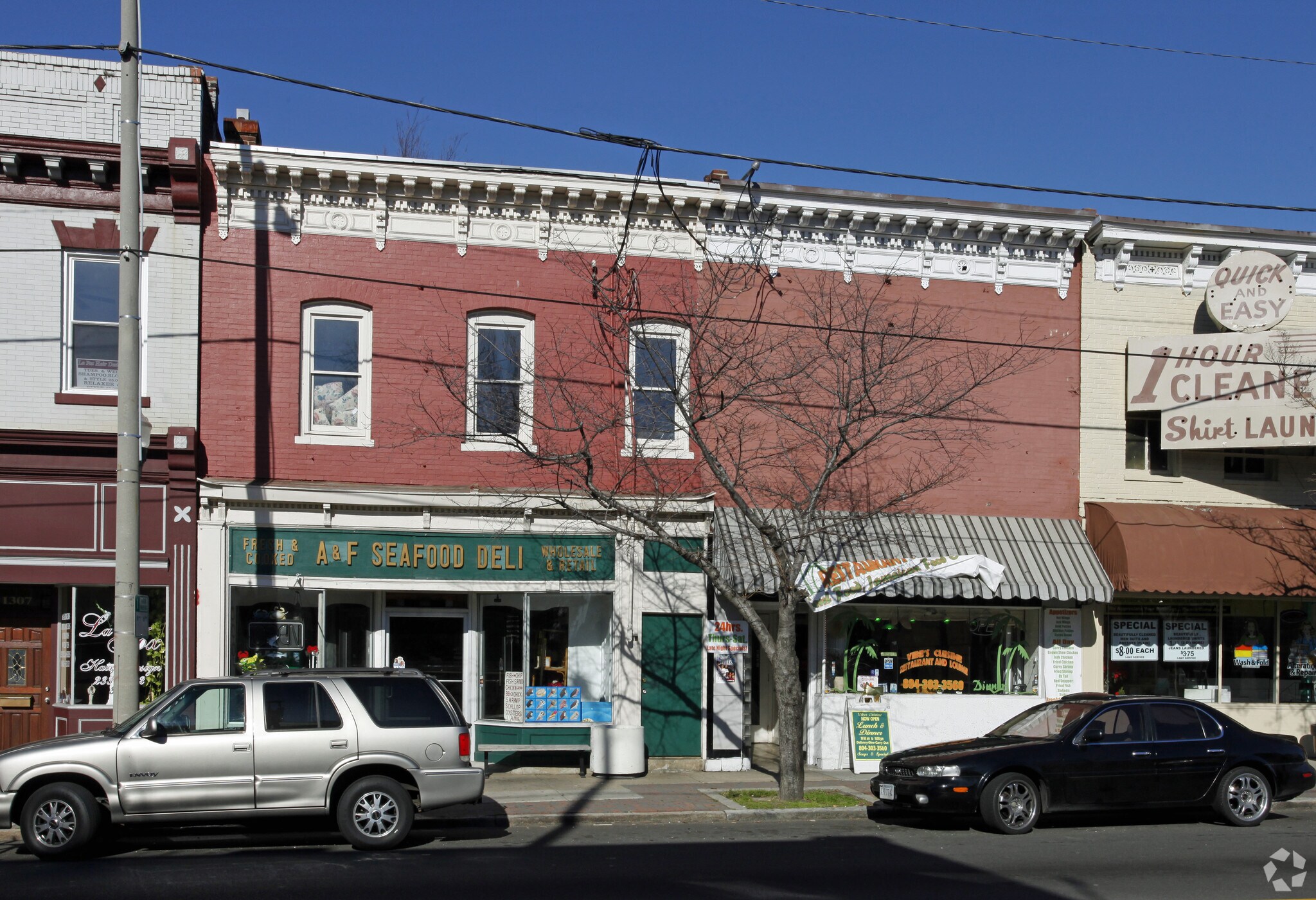 Retail in Richmond, VA for sale Primary Photo- Image 1 of 1