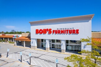 More details for 9124-9200 N Green Bay Ave, Brown Deer, WI - Retail for Lease