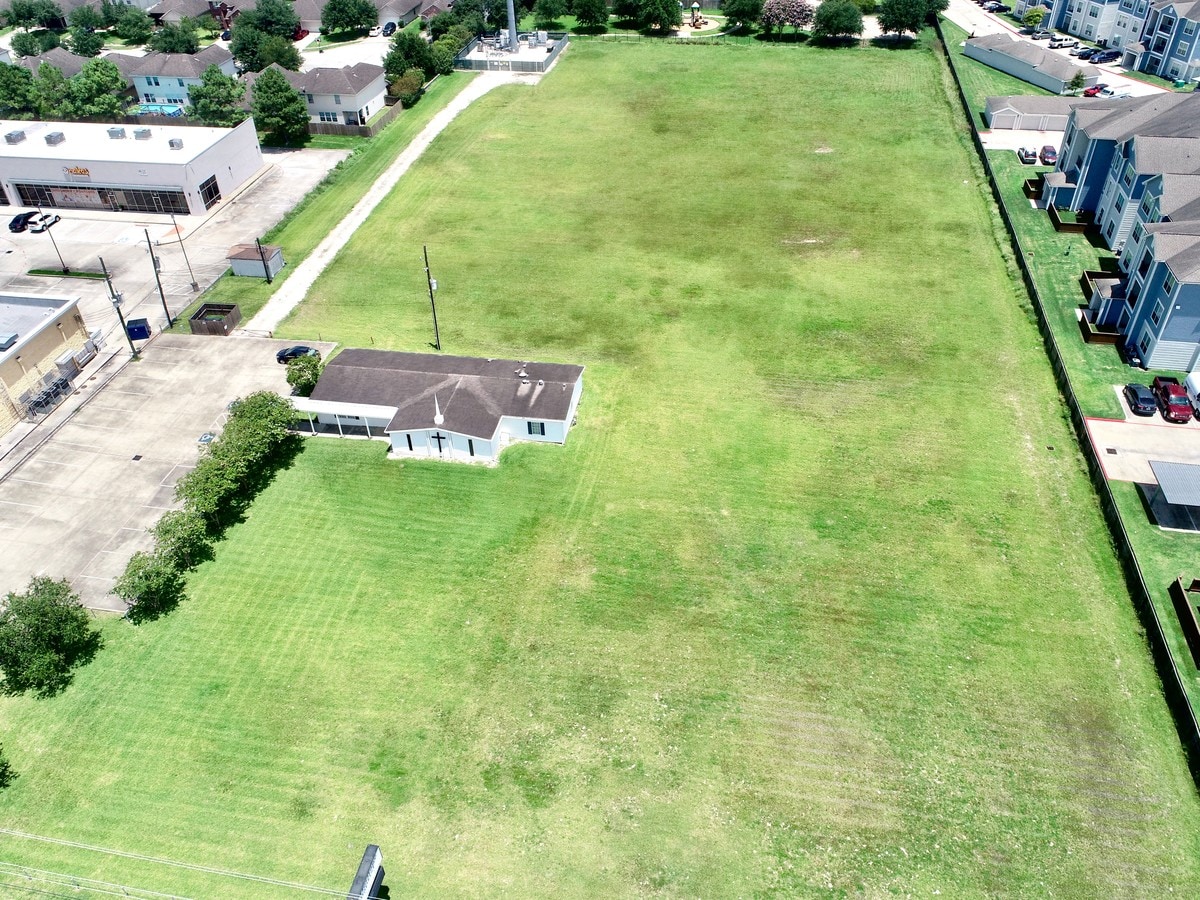 11515 N Sam Houston Pkwy E, Humble, TX 77396 Land for Sale