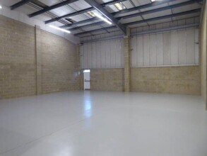 Longfield Rd, Tunbridge Wells for lease Interior Photo- Image 1 of 3