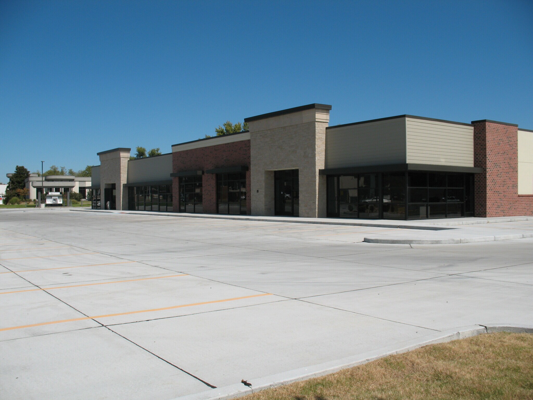 600 N Main St, Sikeston, MO for lease Primary Photo- Image 1 of 6
