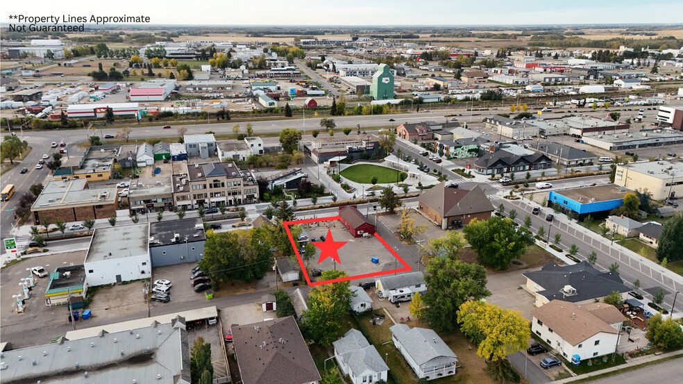 309 Mcleod Av, Spruce Grove, AB for sale - Aerial - Image 3 of 9