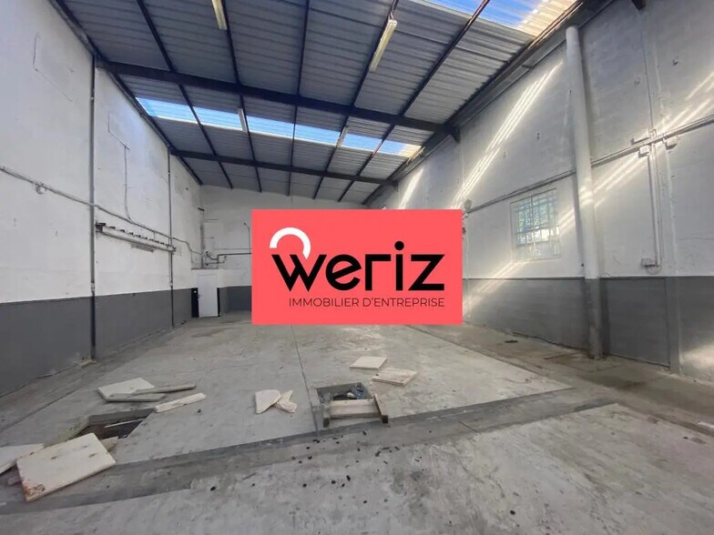 Industrial in Vitrolles for lease - Interior Photo - Image 3 of 10