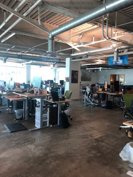 125 W 4th St, Royal Oak, MI for lease - Interior Photo - Image 3 of 3