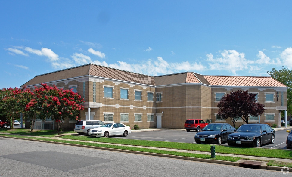 301 Goode Way, Portsmouth, VA for sale - Building Photo - Image 3 of 7