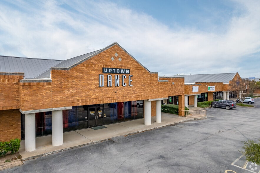 8868 Research Blvd, Austin, TX for sale - Building Photo - Image 1 of 1