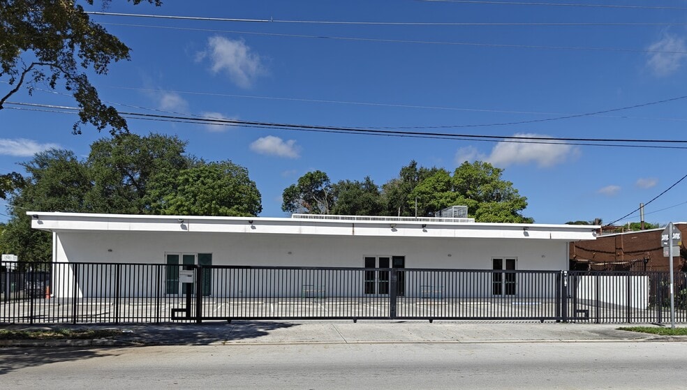 5900 NW 2nd Ave, Miami, FL for lease - Building Photo - Image 1 of 5