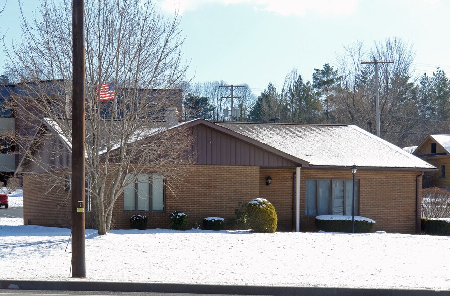 1792 Plank Rd, Duncansville, PA for lease - Primary Photo - Image 1 of 3