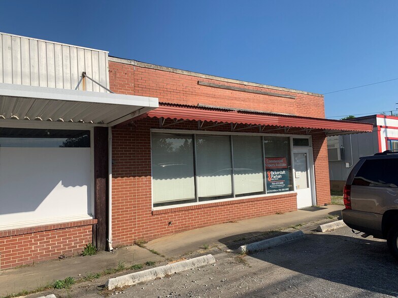 4627 Warm Springs Rd, Columbus, GA 31909