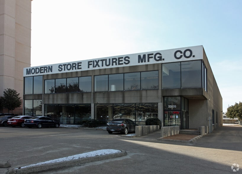 2525 N Stemmons Fwy, Dallas, TX for sale - Building Photo - Image 2 of 6