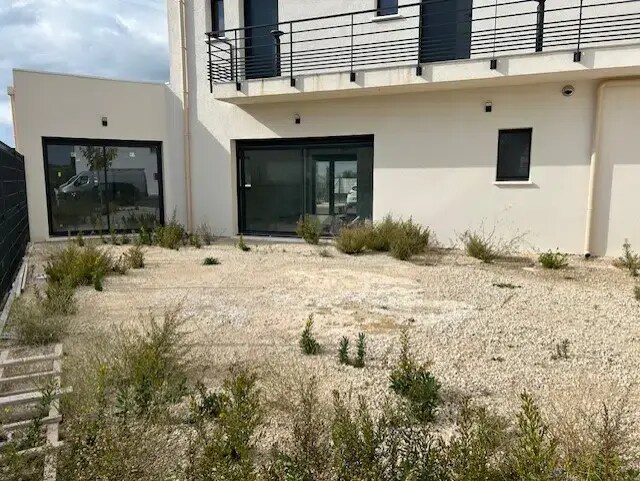841 Route De Saint-Chamas, Lançon-Provence for lease - Building Photo - Image 3 of 3