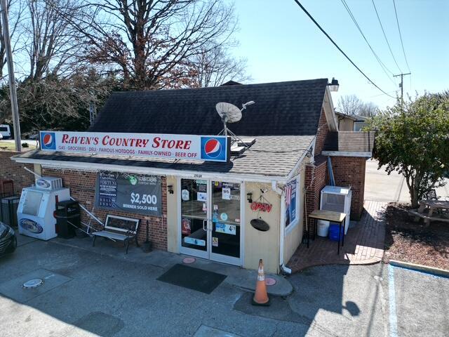 2031 S Main St, Rocky Mount, VA for sale - Primary Photo - Image 1 of 9