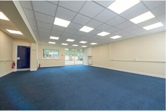 Bridge Rd, Haywards Heath for lease Interior Photo- Image 1 of 3