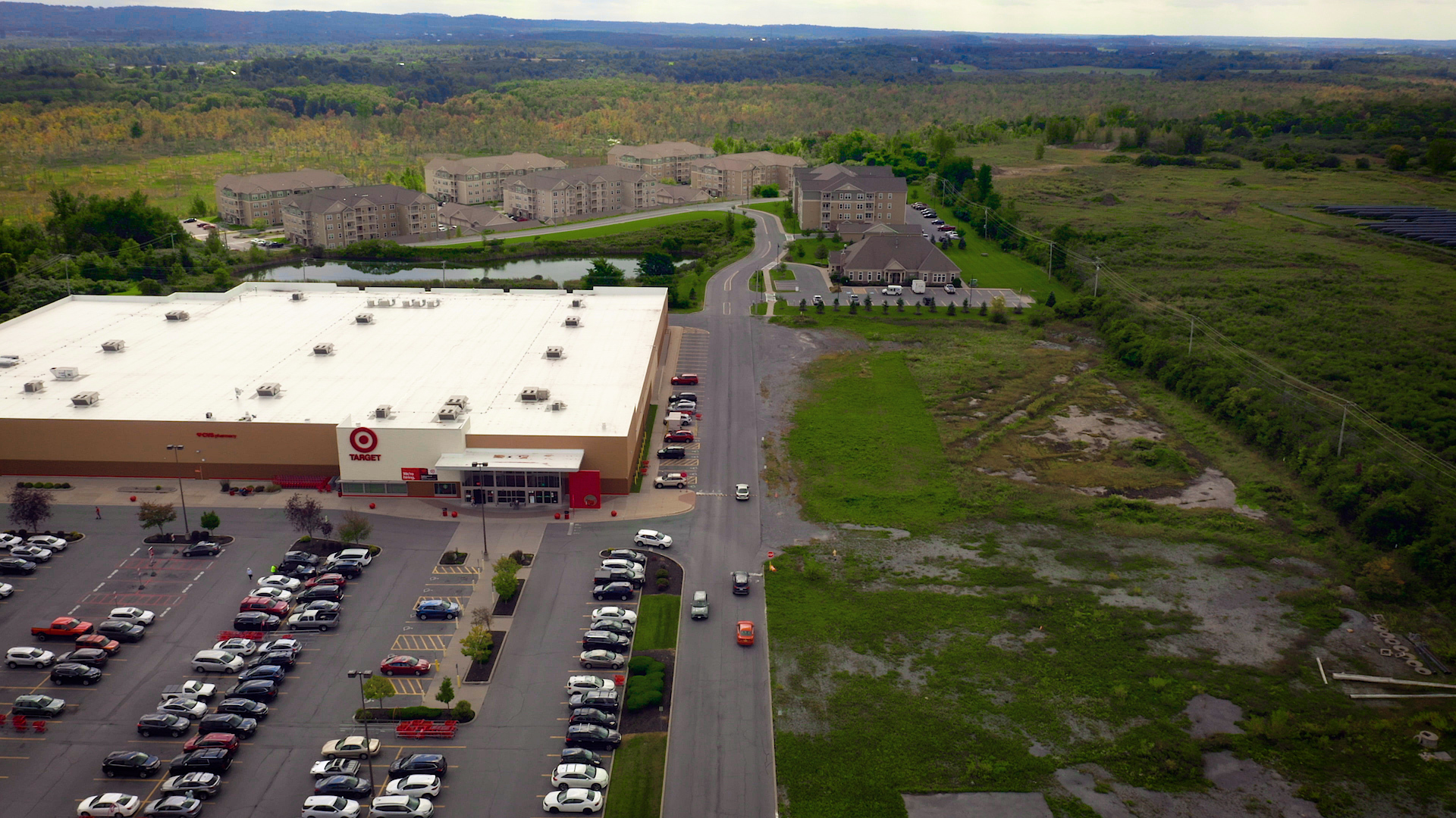 21800-21880 Towne Center Dr, Watertown, NY for lease Building Photo- Image 1 of 4