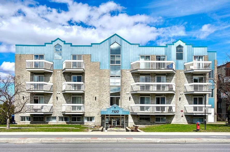 7120 Ch De Chambly, Longueuil, QC for sale - Primary Photo - Image 1 of 1