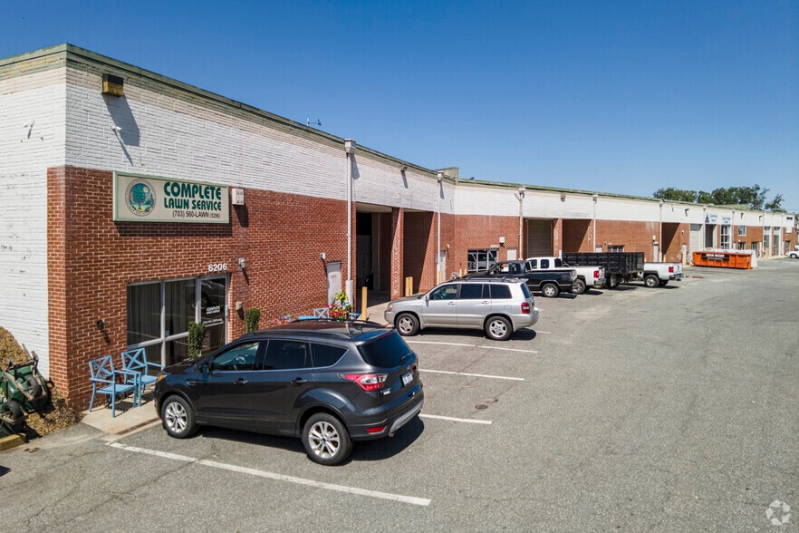 6310 Gravel Ave, Alexandria, VA for lease - Building Photo - Image 3 of 18