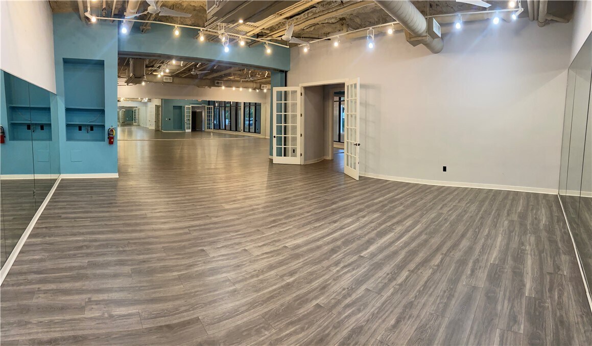 1675 Cumberland Parkway - Unit 202-203-Bld 200, Smyrna, GA 30080 - Unit 2 -  - Interior Photo - Image 1 of 15