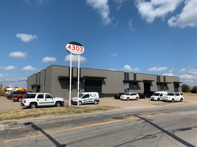 4303 Irving Blvd, Dallas, TX for sale - Building Photo - Image 1 of 1