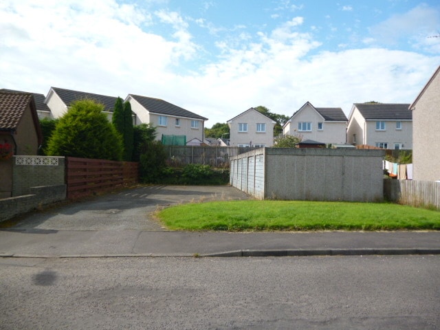 Kirkland Dr, Denny for sale Primary Photo- Image 1 of 1