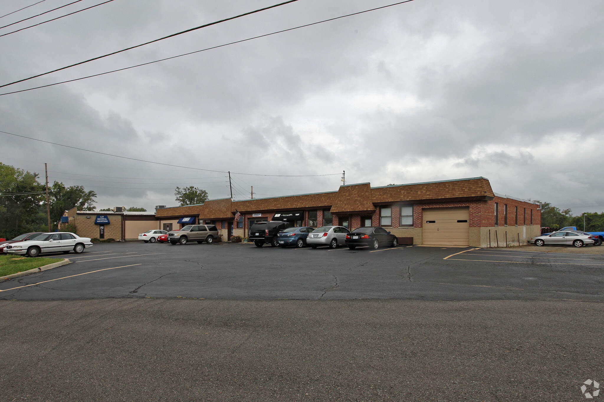 3047 Bartold Ave, Maplewood, MO for lease Primary Photo- Image 1 of 8