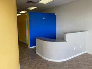 12302 Roper Blvd, Clermont, FL for lease Interior Photo- Image 2 of 8