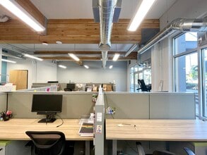 13280 Linden Ave N, Seattle, WA for lease Interior Photo- Image 2 of 5