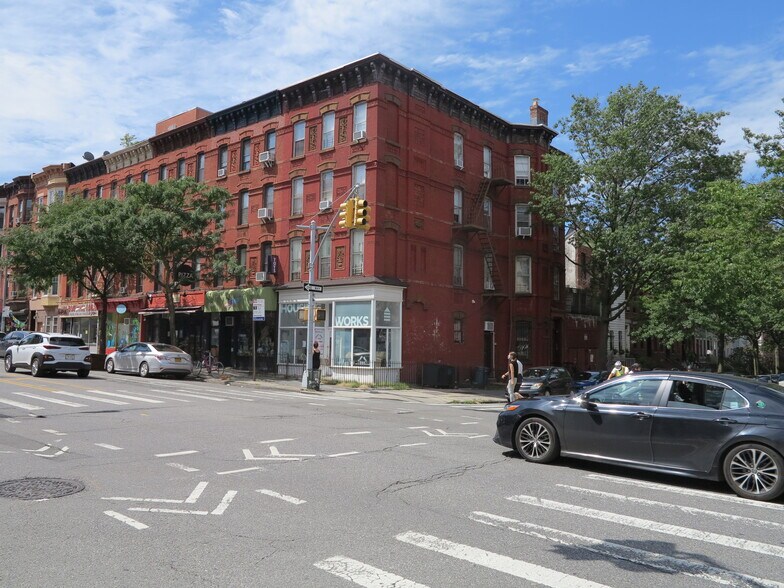424 7th Ave, Brooklyn, NY for sale - Building Photo - Image 1 of 1